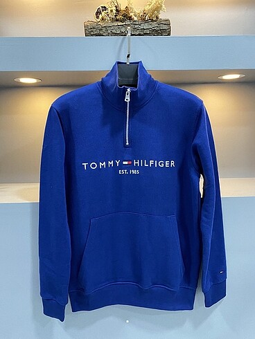 TH Half Zip Sweatshirt