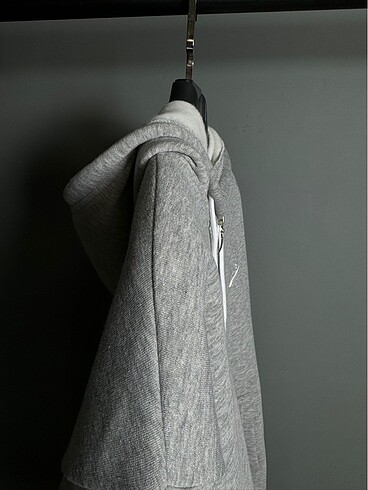 m Beden gri Renk NIKE Fermuarlı Sweatshirt