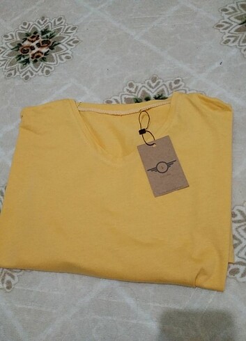 xl Beden sarı Renk Bayan tişört 