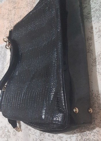 Siyah Parlak Yılan Desenli Deri Kadın Çanta - Görsel 3
