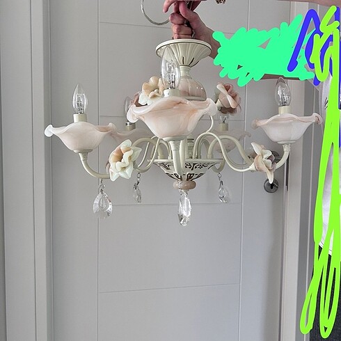Avize 2 tane var