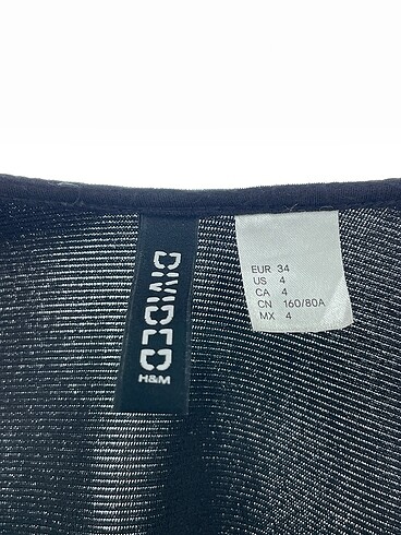 34 Beden siyah Renk H&M Günlük Elbise %70 İndirimli.