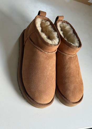 Ugg Sicak Ve Sik Kahverengi Suet Bot