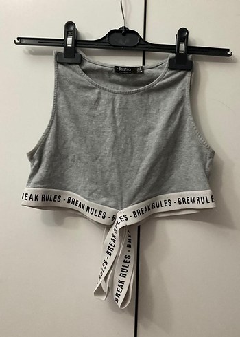 Gri Kemerli Halter Yaka Crop Top