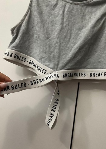 Bershka Gri Kemerli Halter Yaka Crop Top