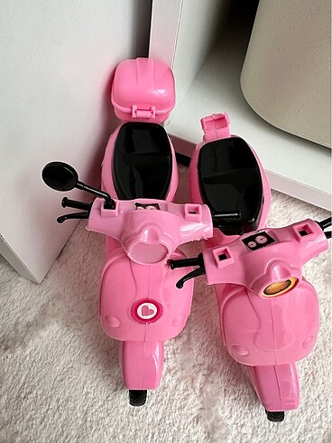 Beden Pembe motor siklet scotter