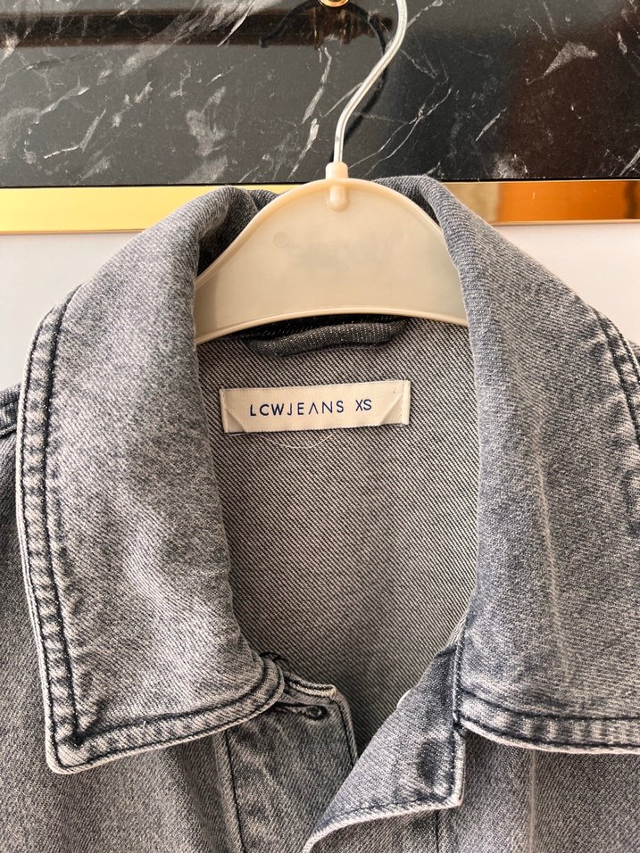 Gri Düğmeli Kolsuz Denim Ceket - Görsel 4