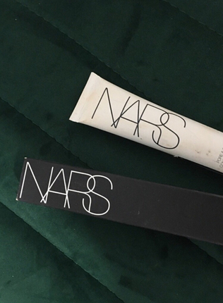 Nars makyaj bazı ORJİNALDİR 