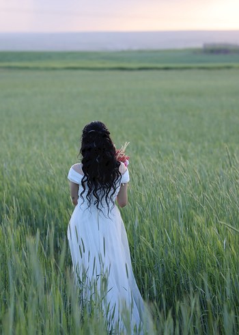 Straplez Beyaz A Kesim Uzun elbise - Görsel 4