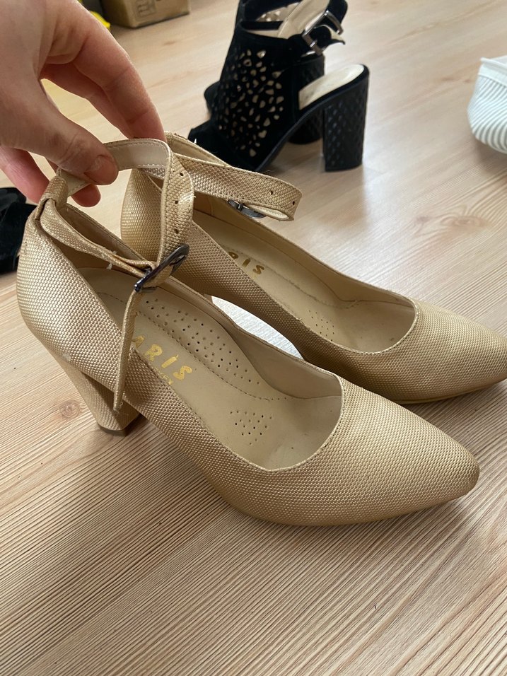 Bej Klasik Kadın Topuklu Ayakkabı - Görsel 3