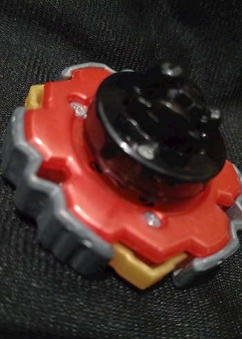 Variares Beyblade Metal Fury
