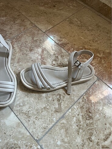 Diğer Sovranashoes 40 numara sandaler