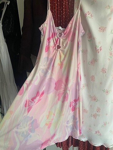 s Beden pembe Renk bershka y2k elbise