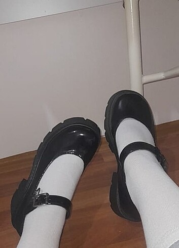Lolita ayakkabı 
