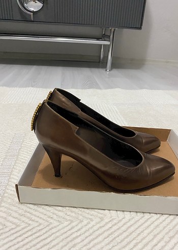 Erol Kundura Kahverengi Deri Stiletto Topuklu Kadın Ayakkabı