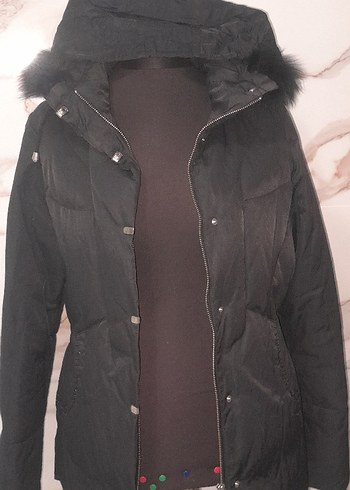 Kürk Detaylı Siyah Kadın Kışlık Mont - Görsel 8