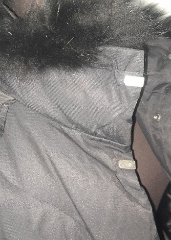 Kürk Detaylı Siyah Kadın Kışlık Mont - Görsel 10