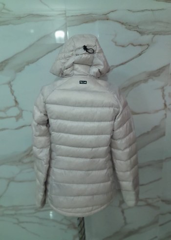 38 Beden Adidas original. Beyaz Kapüşonlu Kadın Kışlık Mont