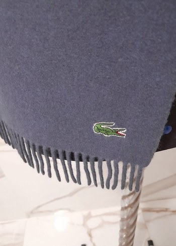 Lacoste 100% yun original. Gri Minimalist Erkek Atkı - Görsel 2