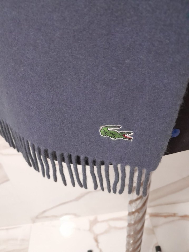 Lacoste 100% yun original. Gri Minimalist Erkek Atkı - Görsel 2