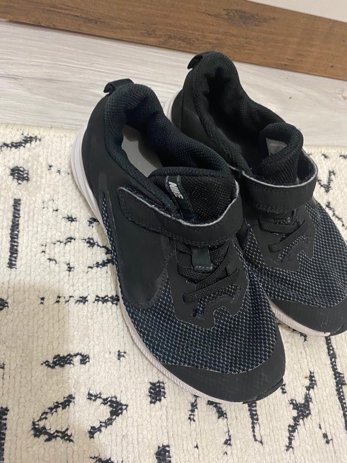 Nike Erkek Çocuk Siyah spor ayakkabı - Görsel 5