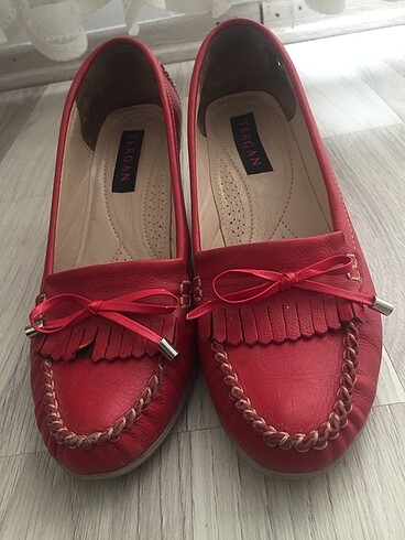 Tergan bayan ayakkabı kırmızı