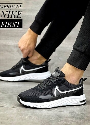 Nike Siyah Sneaker Spor Ayakkabı 