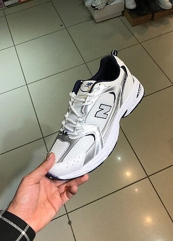 38 Beden beyaz Renk Beyaz New Balance 530 Spor Ayakkabı 