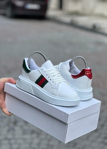 Gucci Sneaker Spor Ayakkabı 