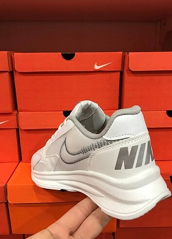 36 Beden beyaz Renk Nike Spor Ayakkabı 