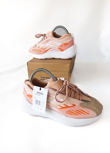 Adidas Yeezy Sneaker Spor 