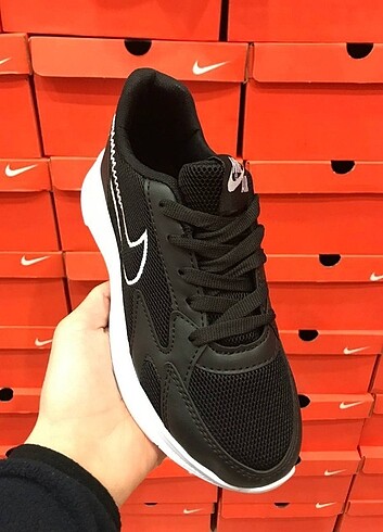 36 Beden siyah Renk Nike Sneaker Spor Ayakkabı 