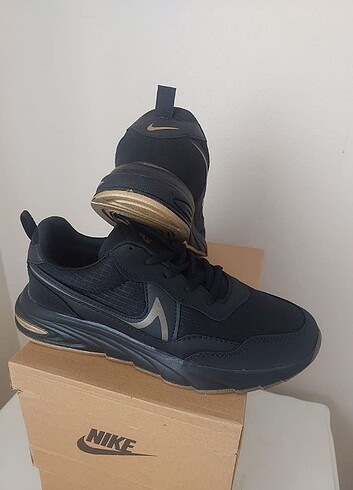 42 Beden siyah Renk Nike Sneaker Spor Ayakkabı 