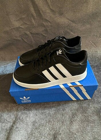 Adidas Spor Sneaker Ayakkabı 