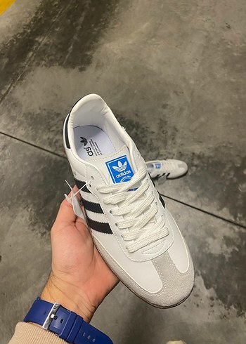 Adidas Adidas Beyaz Siyah Çizgili Spor Ayakkabı
