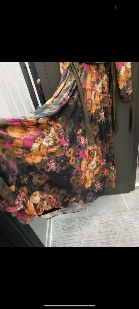 Kolları Tül Detay Uçuş uçuş elbise - Görsel 4