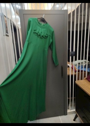 Yaka Detay Tesettür Elbise - Görsel 6