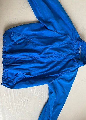 LC Waikiki Canli Mavi Hafif Ruzgarlik