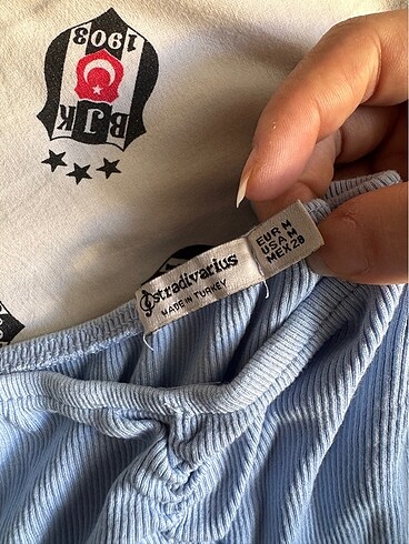 Stradivarius Bluz crop