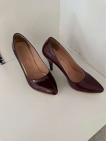 Diğer Stiletto