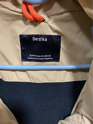 Bershka Bershka camel mont