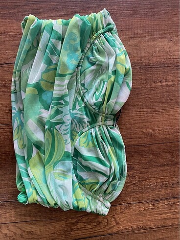 Dilvin Dilvin yeşil straplez bluz