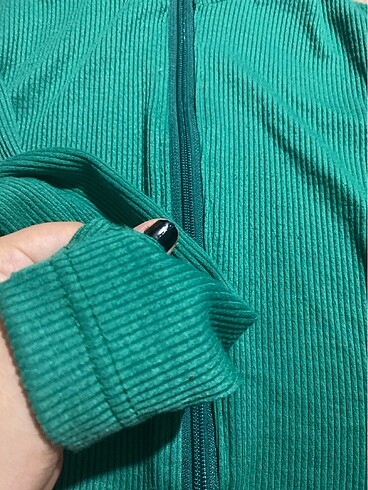 Crop parmak geçirmeli - Görsel 2