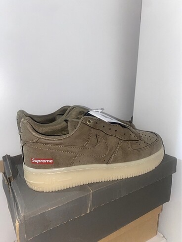 Nike Supreme Air Force 1