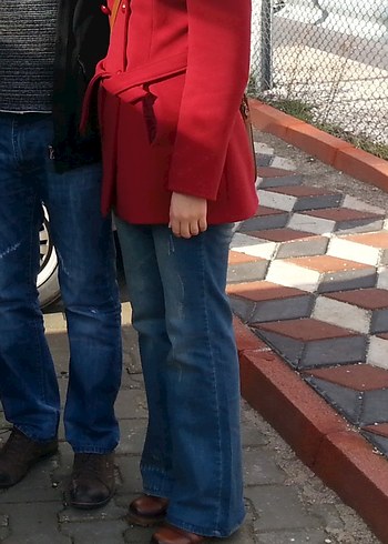 Diğer Kırmızı Kapüşonlu Çift Düğmeli Kaban