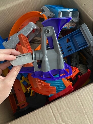 Beden Araba yolları hot wheels.