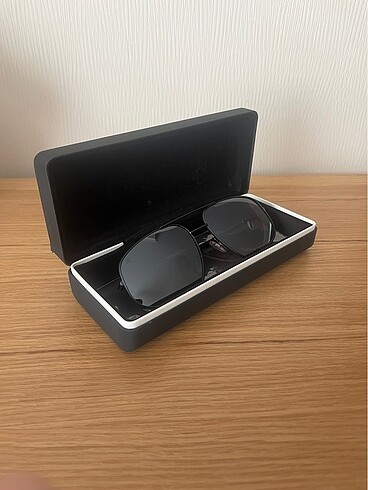 Givenchy Güneş Gözlüğü - Görsel 3