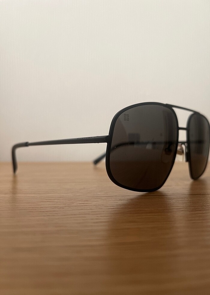 Givenchy Güneş Gözlüğü - Görsel 5