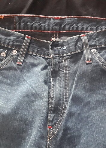l Beden Levis kot W32 L32