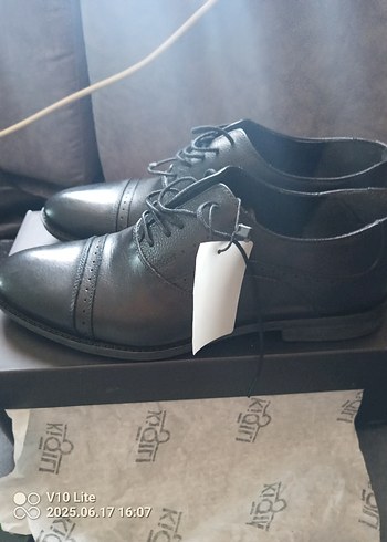 Erkek siyah Kravatlı Yelekli Takım Elbise - Görsel 9